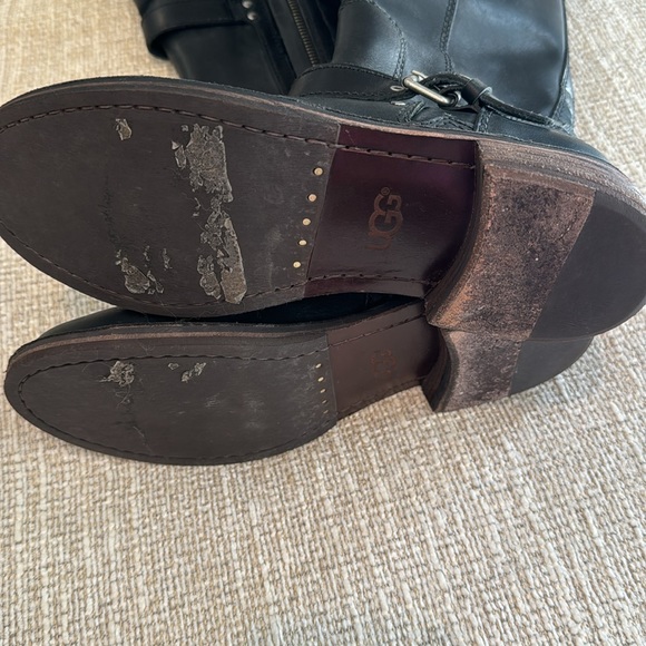 UGG Moto boot in black size 7.5 - Picture 9 of 10